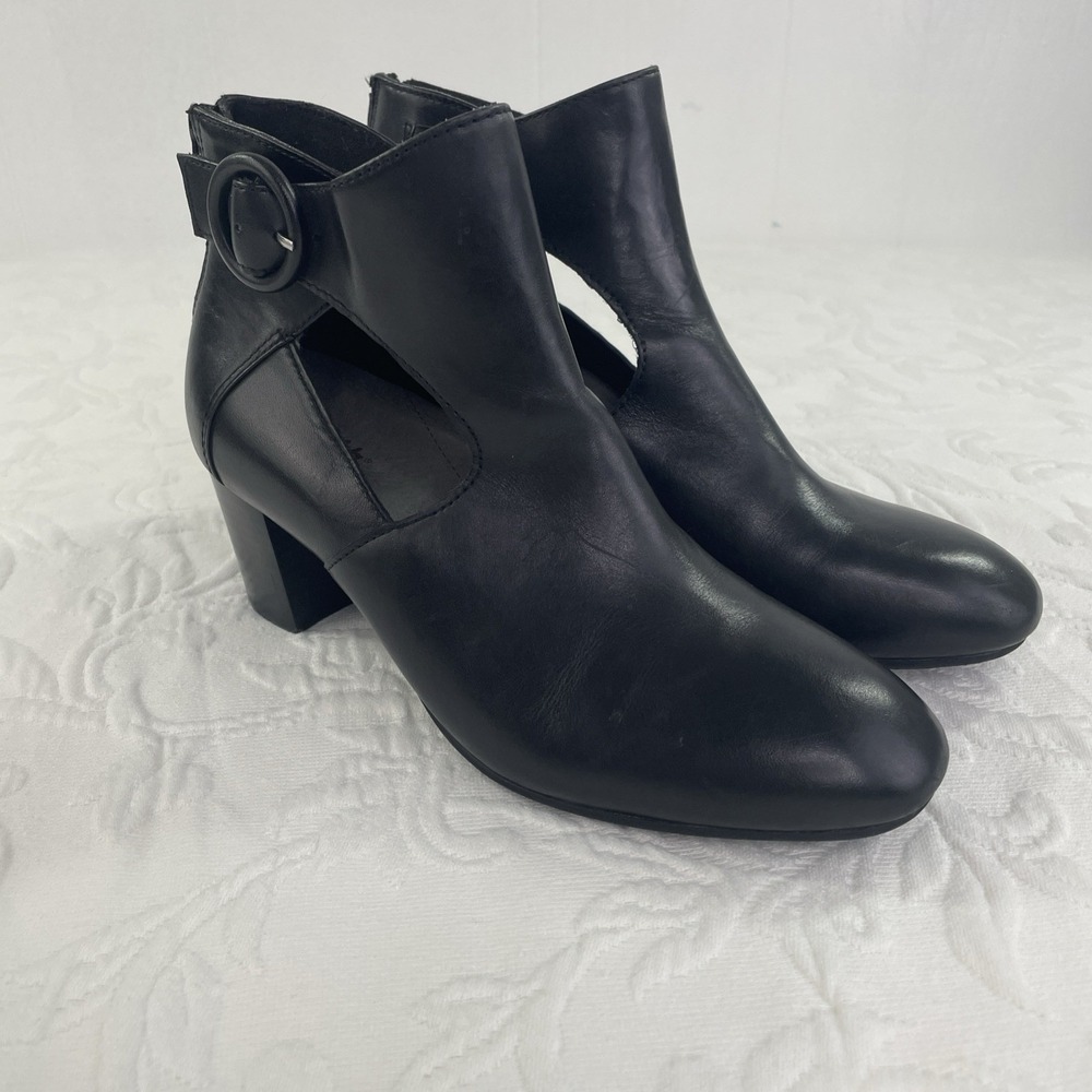 Earth Ankle Boots Womens 9.5 Black Leather‎ Cutout Buckle Block Heel Booties